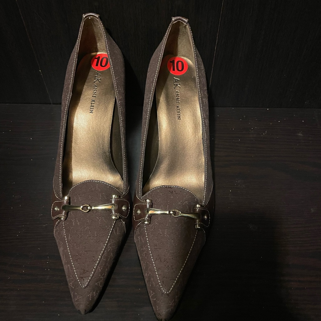 Versatile Heel